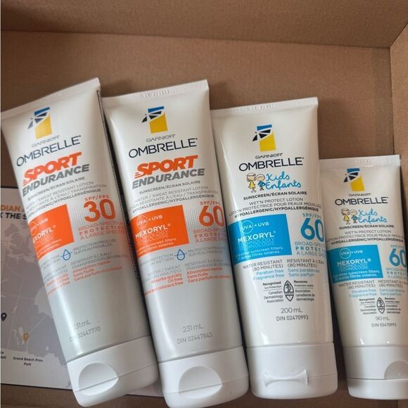 Garnier Ombrelle Kids and Sport Endurance Sunscreen Set of 4 bottles - Picture 1 of 2